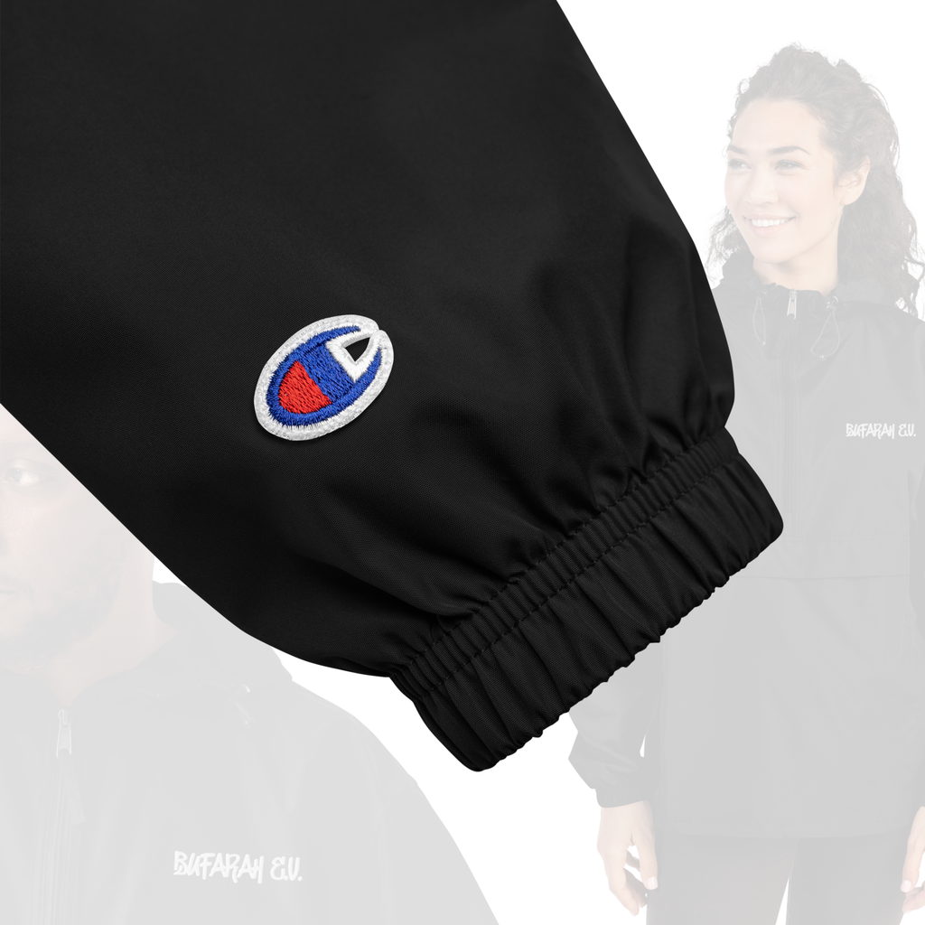 Schwarze bestickte Champion-Jacke Essentialz - Detailansicht