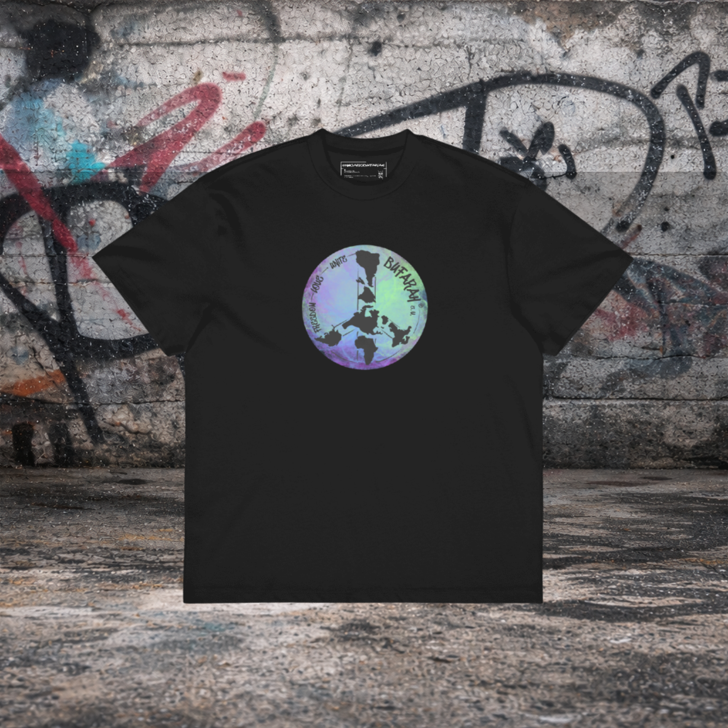 Schwarzes Boxy-T-Shirt Herren Essentialz - Vorderansicht mit Logo
